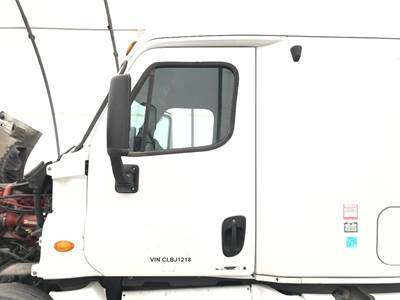Freightliner Cascadia Front Door Assembly