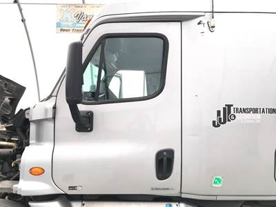 Freightliner Cascadia Front Door Assembly
