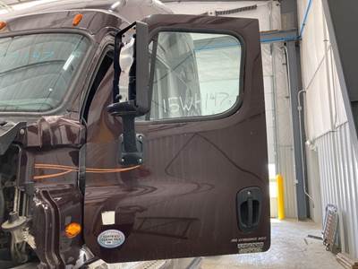 Freightliner Cascadia Front Door Assembly