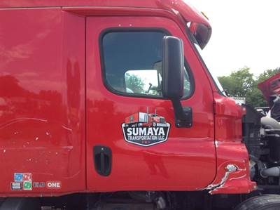 Freightliner Cascadia Front Door Assembly