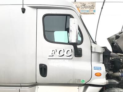 Freightliner Cascadia Front Door Assembly