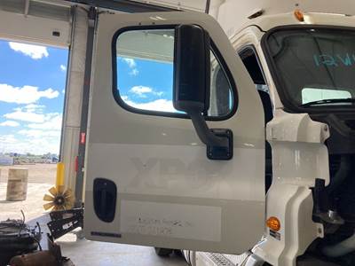 Freightliner Cascadia Front Door Assembly