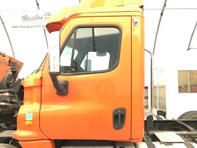Freightliner Cascadia Front Door Assembly
