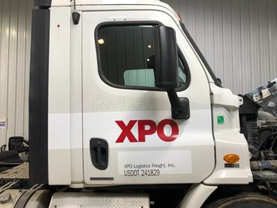 Freightliner Cascadia Front Door Assembly