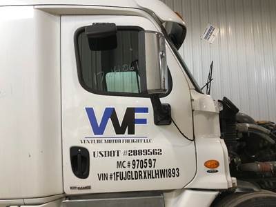 Freightliner Cascadia Front Door Assembly