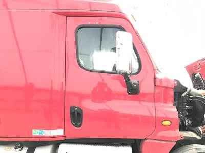 Freightliner Cascadia Front Door Assembly