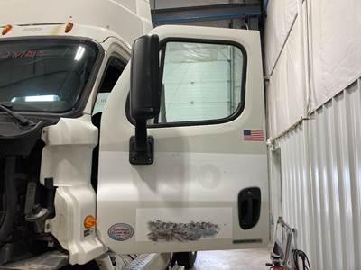 Freightliner Cascadia Front Door Assembly