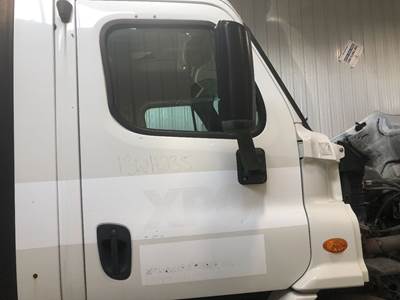 Freightliner Cascadia Front Door Assembly