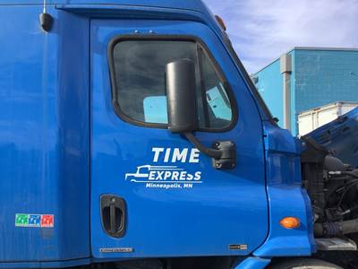 Freightliner Cascadia Front Door Assembly