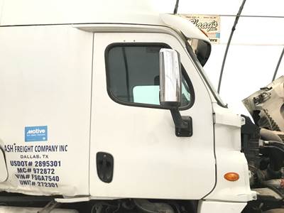 Freightliner Cascadia Front Door Assembly