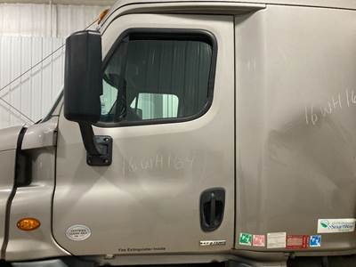 Freightliner Cascadia Front Door Assembly