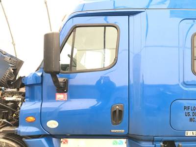 Freightliner Cascadia Front Door Assembly