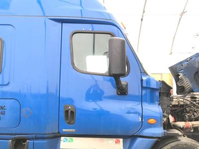 Freightliner Cascadia Front Door Assembly