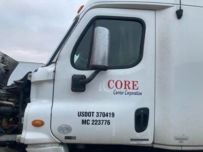 Freightliner Cascadia Front Door Assembly