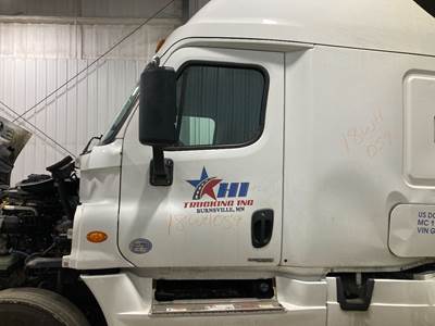 Freightliner Cascadia Front Door Assembly