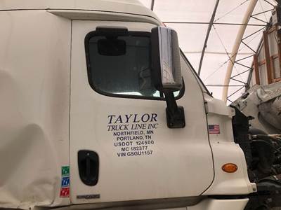 Freightliner Cascadia Front Door Assembly