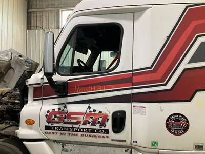 Freightliner Cascadia Front Door Assembly