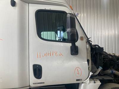 Freightliner Cascadia Front Door Assembly