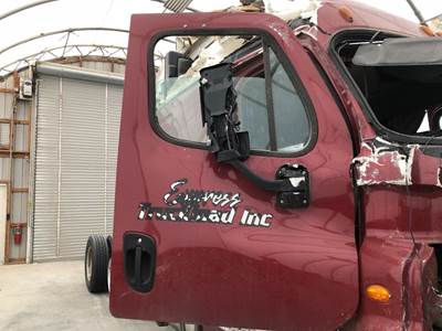 Freightliner Cascadia Front Door Assembly