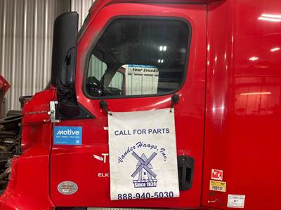 Freightliner Cascadia Front Door Assembly