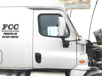 Freightliner Cascadia Front Door Assembly