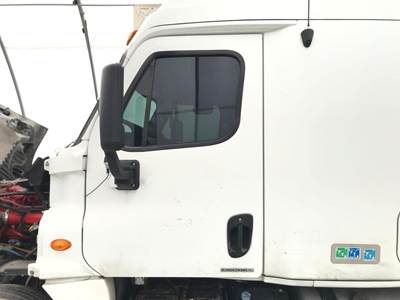 Freightliner Cascadia Front Door Assembly