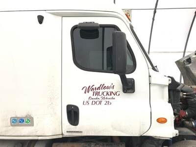 Freightliner Cascadia Front Door Assembly