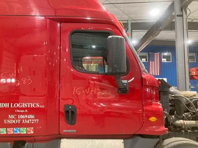 Freightliner Cascadia Front Door Assembly