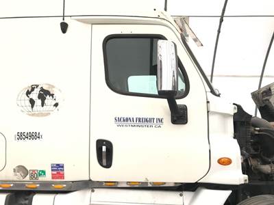 Freightliner Cascadia Front Door Assembly