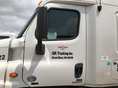Freightliner Cascadia Front Door Assembly
