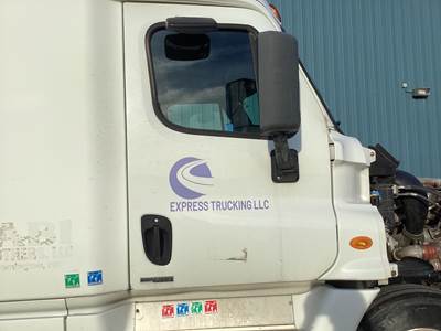 Freightliner Cascadia Front Door Assembly