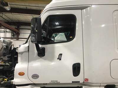 Freightliner Cascadia Front Door Assembly