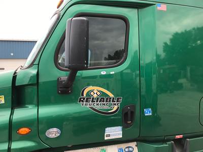 Freightliner Cascadia Front Door Assembly