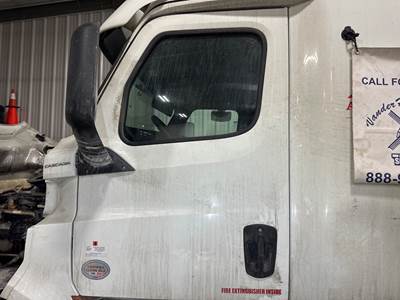 Freightliner Cascadia Front Door Assembly
