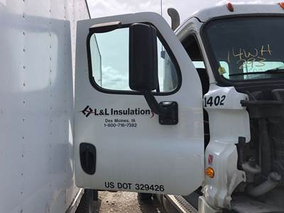 Freightliner Cascadia Front Door Assembly