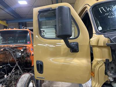 Freightliner Cascadia Front Door Assembly