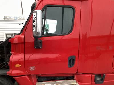 Freightliner Cascadia Front Door Assembly