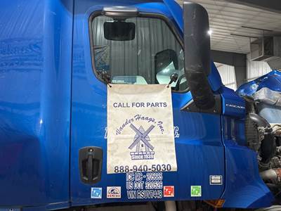 Freightliner Cascadia Front Door Assembly