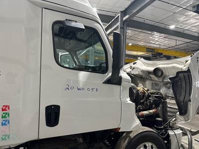 Freightliner Cascadia Front Door Assembly