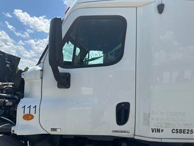 Freightliner Cascadia Front Door Assembly