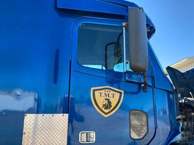 Freightliner Century Class 120 Front Door Assembly for a Freightliner C120 Century