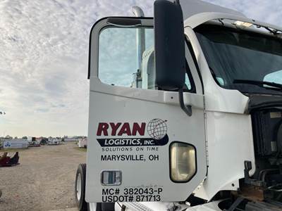 Freightliner Century Class 120 Front Door Assembly for a Freightliner C120 Century