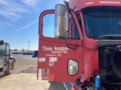 Freightliner Century Class 120 Front Door Assembly for a Freightliner C120 Century