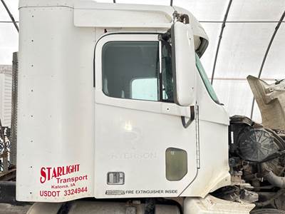 Freightliner Century Class 120 Front Door Assembly for a Freightliner C120 Century