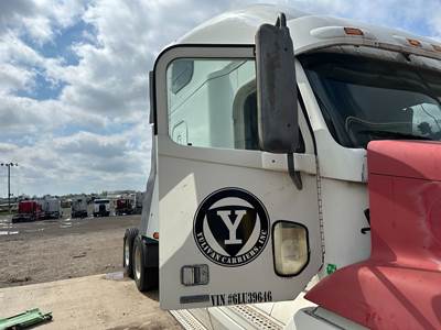 Freightliner Century Class 120 Front Door Assembly for a Freightliner C120 Century