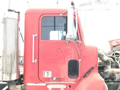 Freightliner FLD112 Front Door Assembly