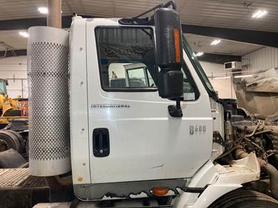 International 8600 Front Door Assembly