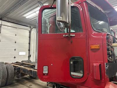 International 9200 Front Door Assembly