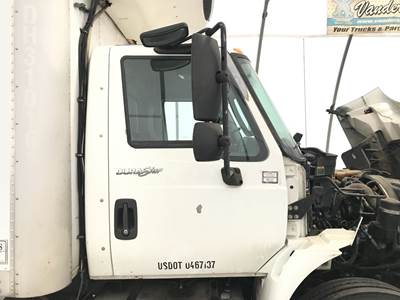 International DuraStar 4400 Front Door Assembly for a International Durastar (4400)