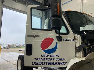 International DuraStar 4400 Front Door Assembly for a International Durastar (4400)